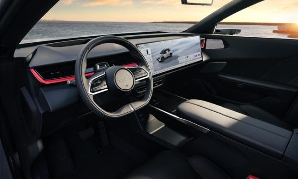 EZ-60首次智能化升级重磅开启 3D HUD行业首发“3D立牌指引”