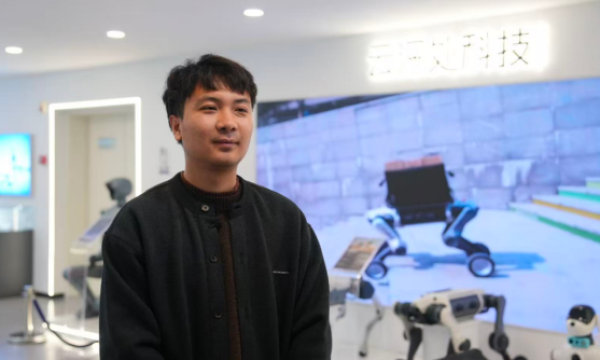 云深处科技：从浙大实验室到百亿独角兽，四足机器人的工业落地之路