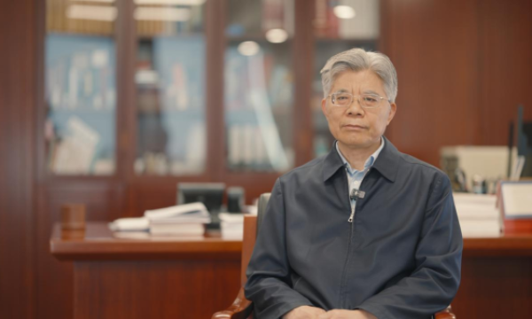 煤海藏水润绿洲 薪火筑梦护能源
